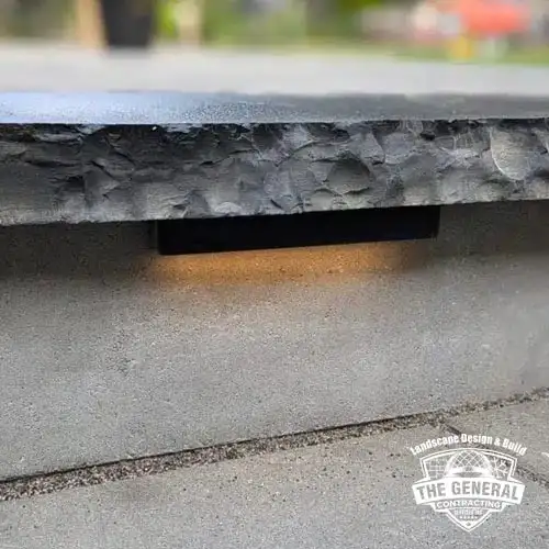 Coping Wall Cap Style Landscape Lighting