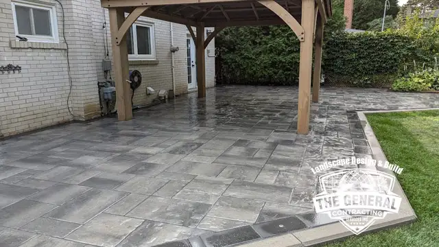 Interlocking for Raised Toronto Entrances and Sloped Front Yards Interlocking for Raised Toronto Entrances and Sloped Front Yards